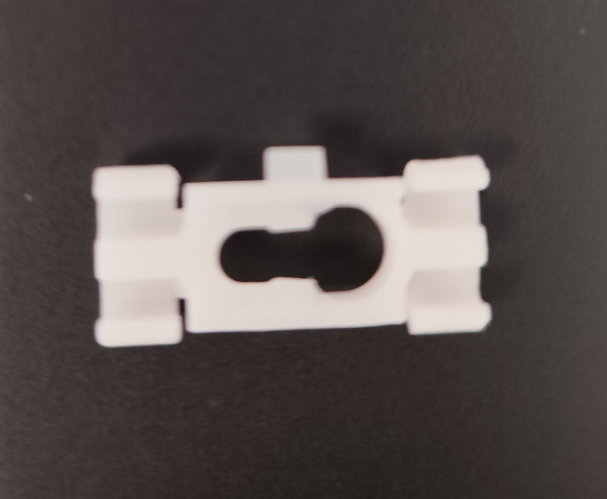 Clips Bakrutelist nertill Quater Belt GM 1980-1988